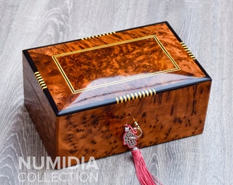 Jewelry Box Wood Burl , Wood Box with lock ,Velvet Lined Wooden Jewelry Box,7x10 Handmade Thuya wood Burl
