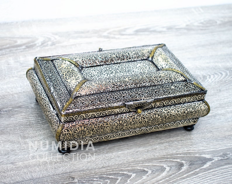 Home Decor Box Jewelry Storage box Metal Jewelry Box Vintage Jewelry Box Trinket Box Vintage Metal Box decorative Jewelry Box