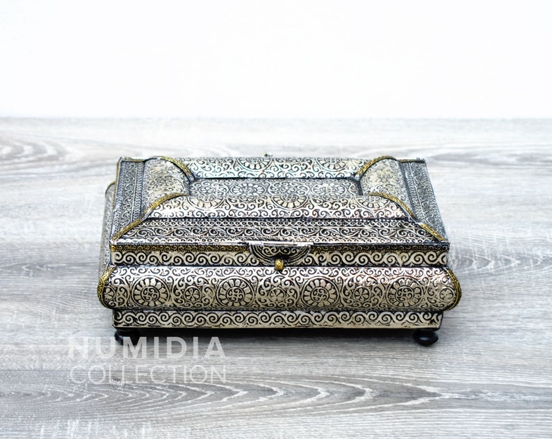 Home Decor Box Jewelry Storage box Metal Jewelry Box Vintage Jewelry Box Trinket Box Vintage Metal Box decorative Jewelry Box