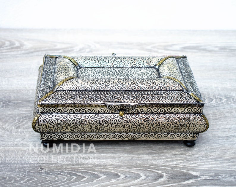 Home Decor Box Jewelry Storage box Metal Jewelry Box Vintage Jewelry Box Trinket Box Vintage Metal Box decorative Jewelry Box