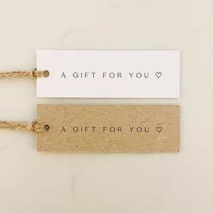 Semplici etichette regalo - Bomboniere - Etichette - Bianco o Kraft con spago