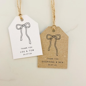 Etichette per bomboniere - Design con fiocco - Mini etichette per bagagli - Etichette di ringraziamento personalizzate - Kraft o bianco