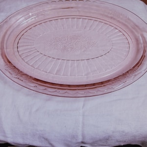 1930's Anchor Hocking Mayfair Rose Pattern Pink Depression platter with handles