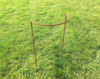 Plant Support Bow - Rusty - Raw Steel Designed to Rust