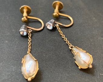 Vintage drop Earrings 14k gold and silver gilt pendant style set with teardrop pearl and crystal diamond like stones, screw back fittings