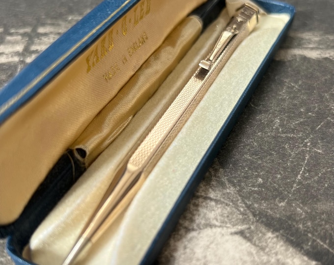 Yard-O-Led Diplomat Rolled Gold Mechanical Pencil – 1950s – Original Box
