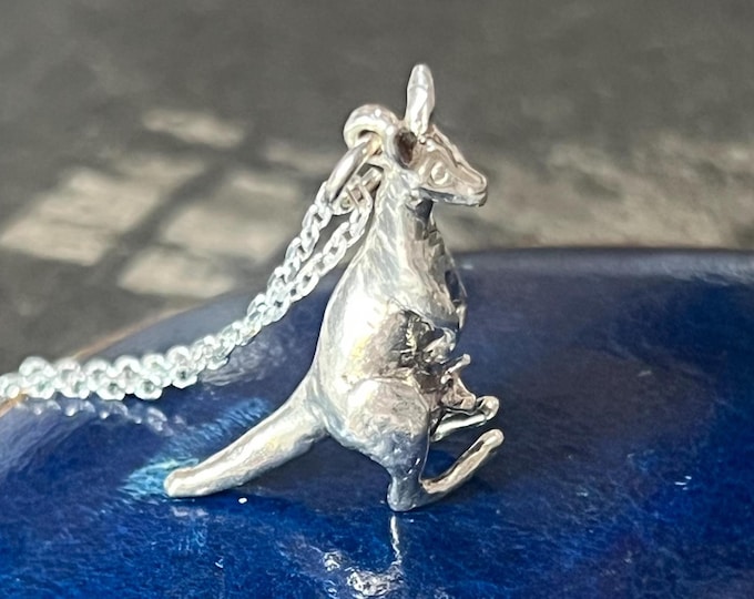 Vintage Silver Kangaroo Necklace. Solid Silver Animal Pendant. Eco Sterling Chain. Wildlife Jewellery Gift