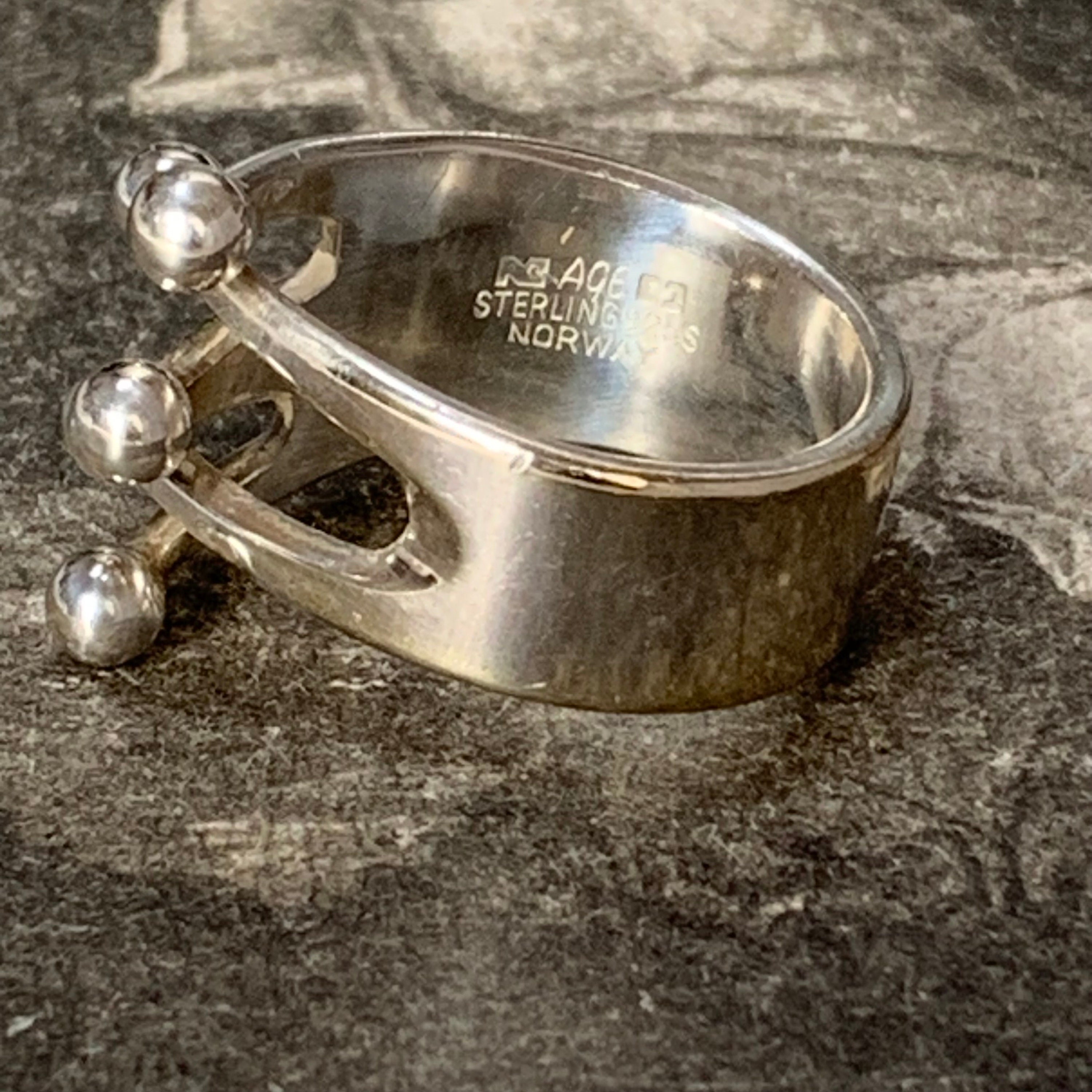 Anna Greta Eker 1968 Vintage Silver Ball Ring. 10.2 Grams