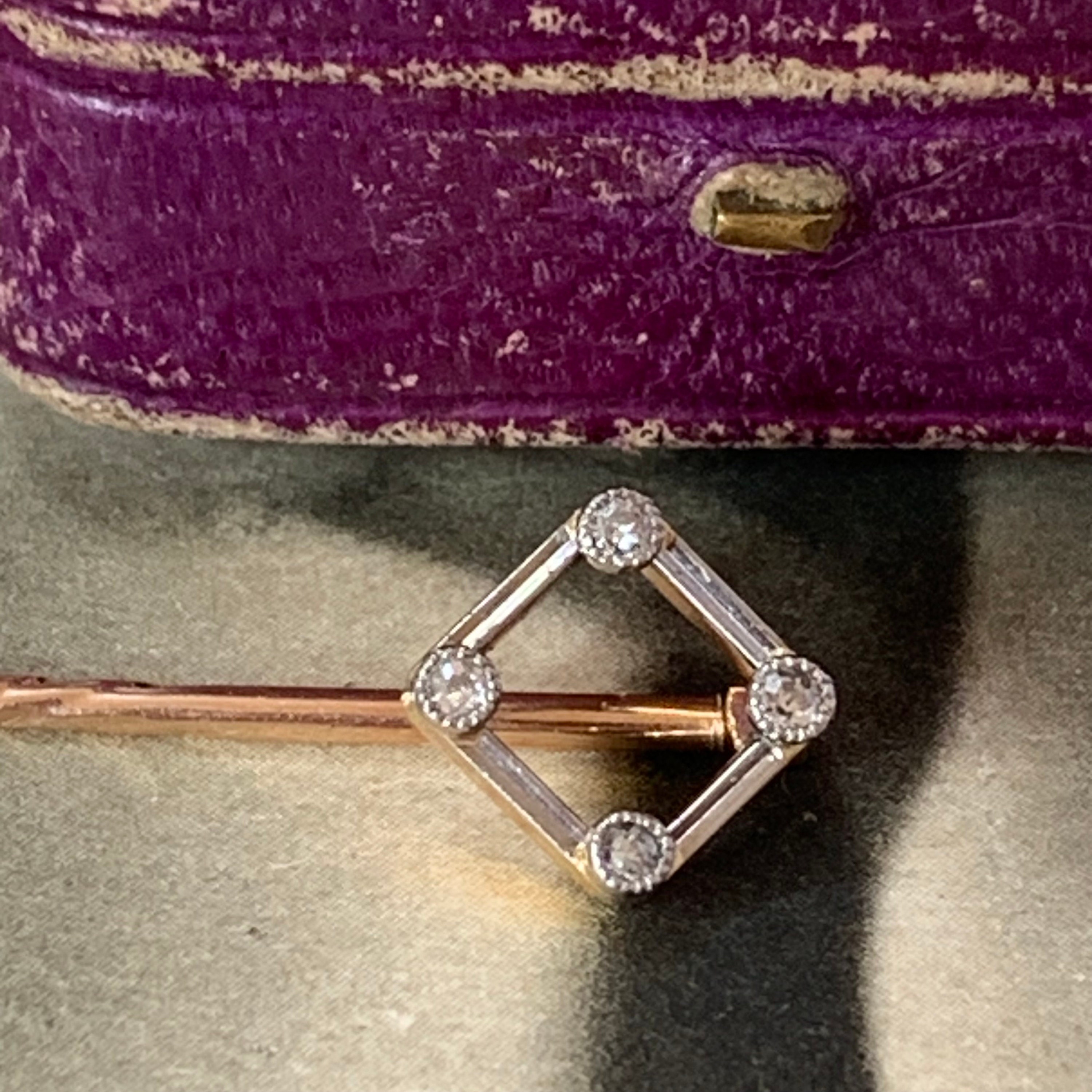 Art Deco Diamond Stickpin in Gold & Platinum Combines The Elegance Of Era With Timeless Beauty Diamonds