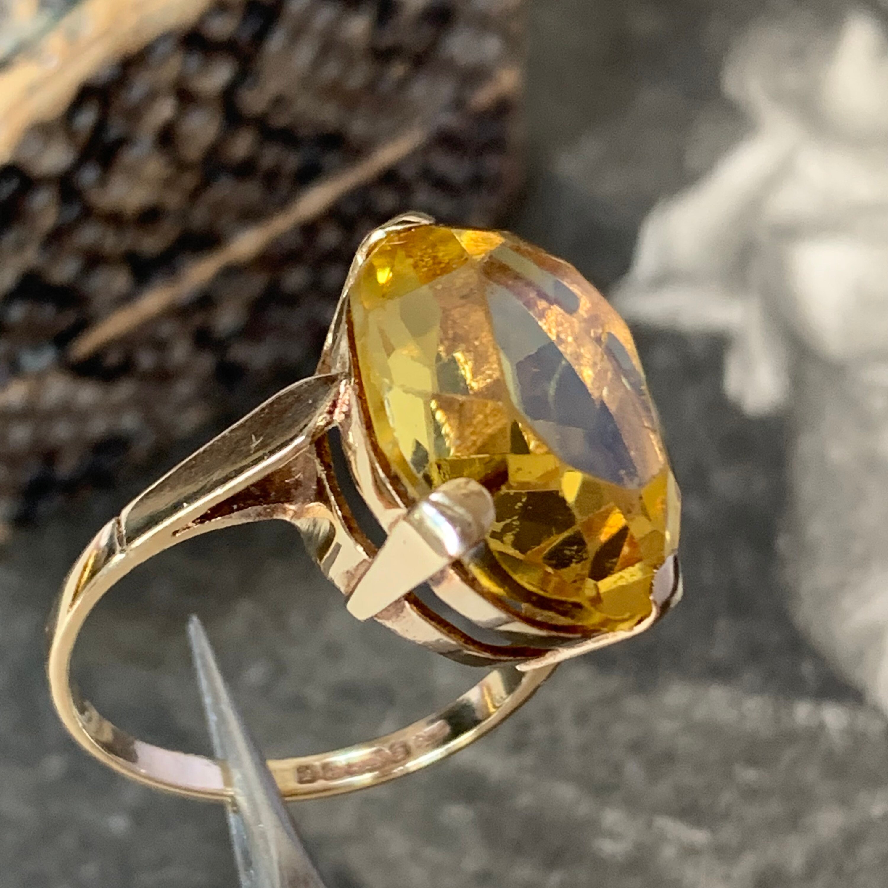 vintage yellow sapphire ring