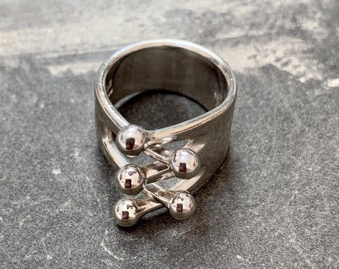 Anna Greta Eker Jester Ring, Vintage Scandinavian Modernist Sterling Silver Ring, Norway, Size L