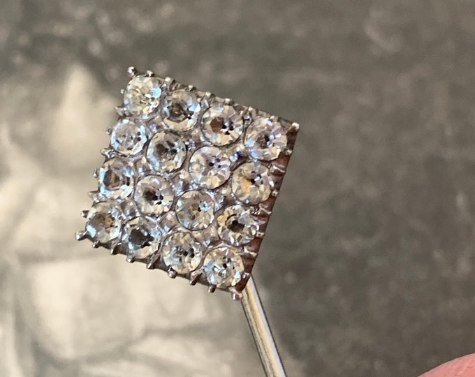 Antique Black Dot Silver pin brooch. 3.4 grams paste gemstone silver Diamond Shaped Stick pin