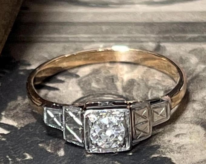 Antique Art Deco Diamond Ring | 18ct Gold Platinum Setting, 0.30ct Old European Cut