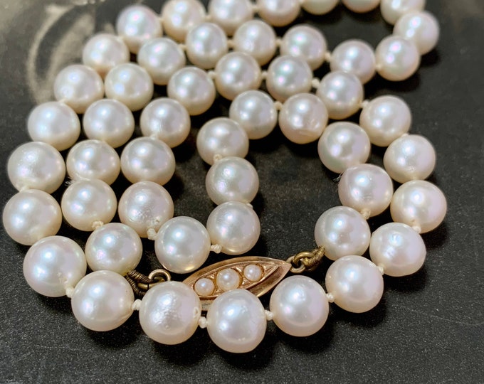Vintage Pearl Necklace: 9ct Gold Clasp, 1979 English Hallmark. strand of 7mm akoya pearls