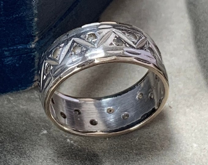 Vintage 9ct Gold & Silver White Spinel Ring: Size 4.5