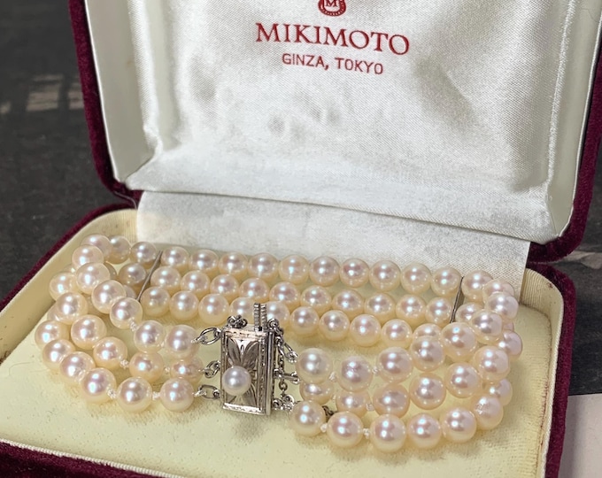1960s triple strand Mikimoto Pearl Bracelet  84 AAA Akoya Pearls, Silver Clasp original box