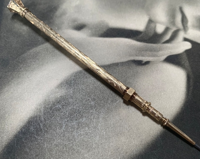Antique chased gold gilt retractable pencil with plain onyx top ingalio