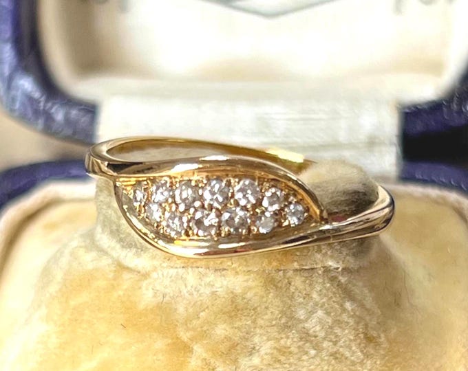 Vintage 9ct Gold Diamond Ring 1969  | 11 Natural Brilliant Cut Diamonds | 0.22ct Pave Set Curved Stacking Ring