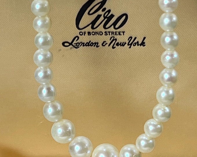 1960s Ciro Cultured Pear Necklace | Vintage Graduated Saltwater Pearls | 9ct Whit Gold Clasp | Original Ciro Box and Paperwork