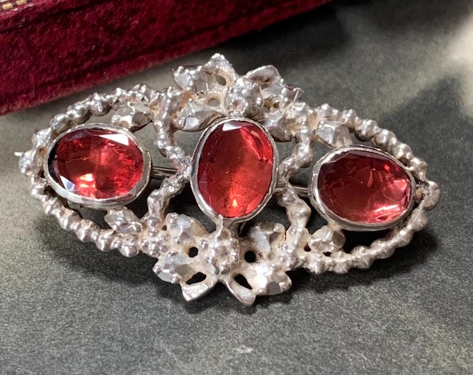 Vintage Silver Bow brooch. Tourmaline gemstones in a Silver bow design with closed back settings