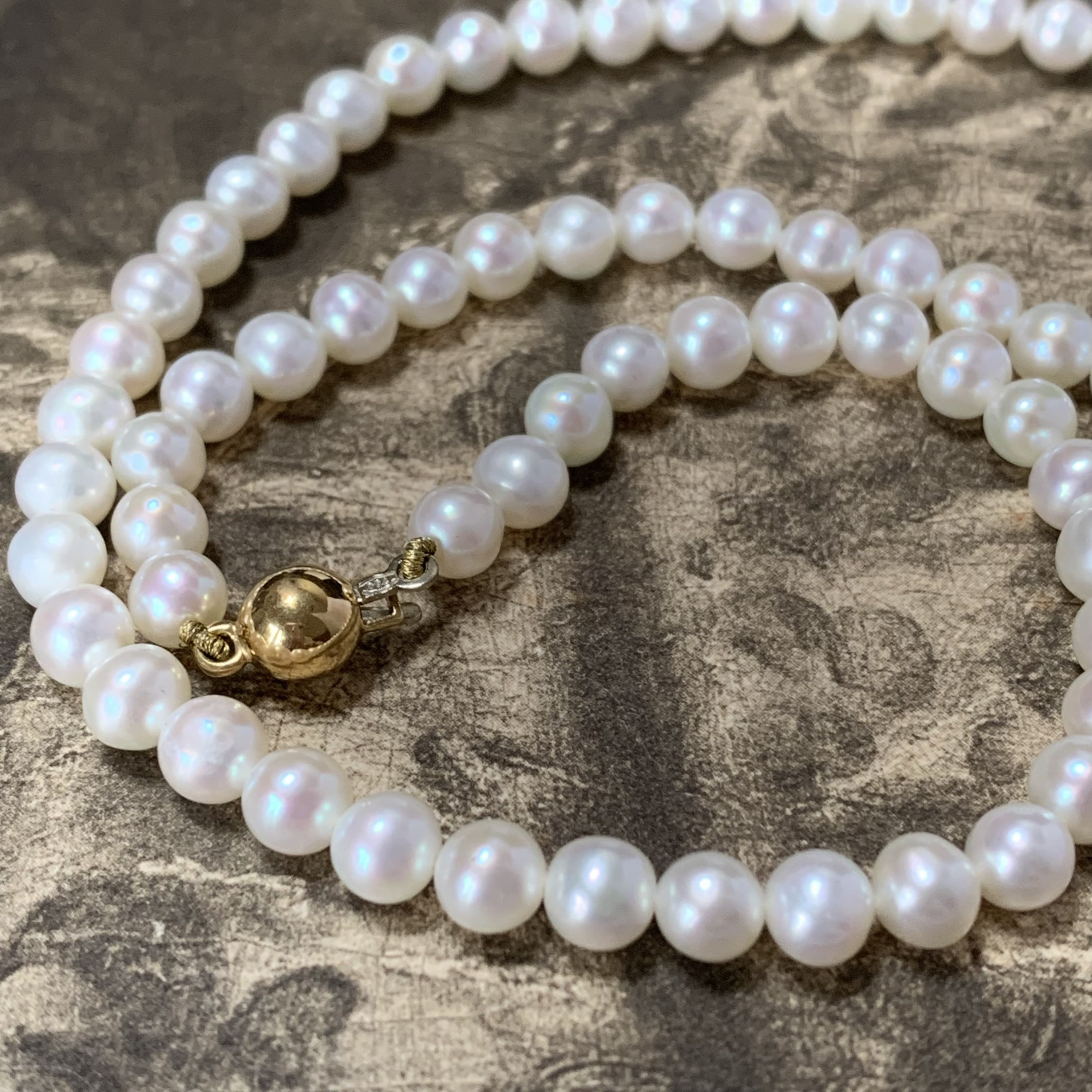 Pearl Necklace For Brides Or Bridesmaids With 18Ct Gold Clasp Hallmark 5mm Akoya Pearls & 41cm Long