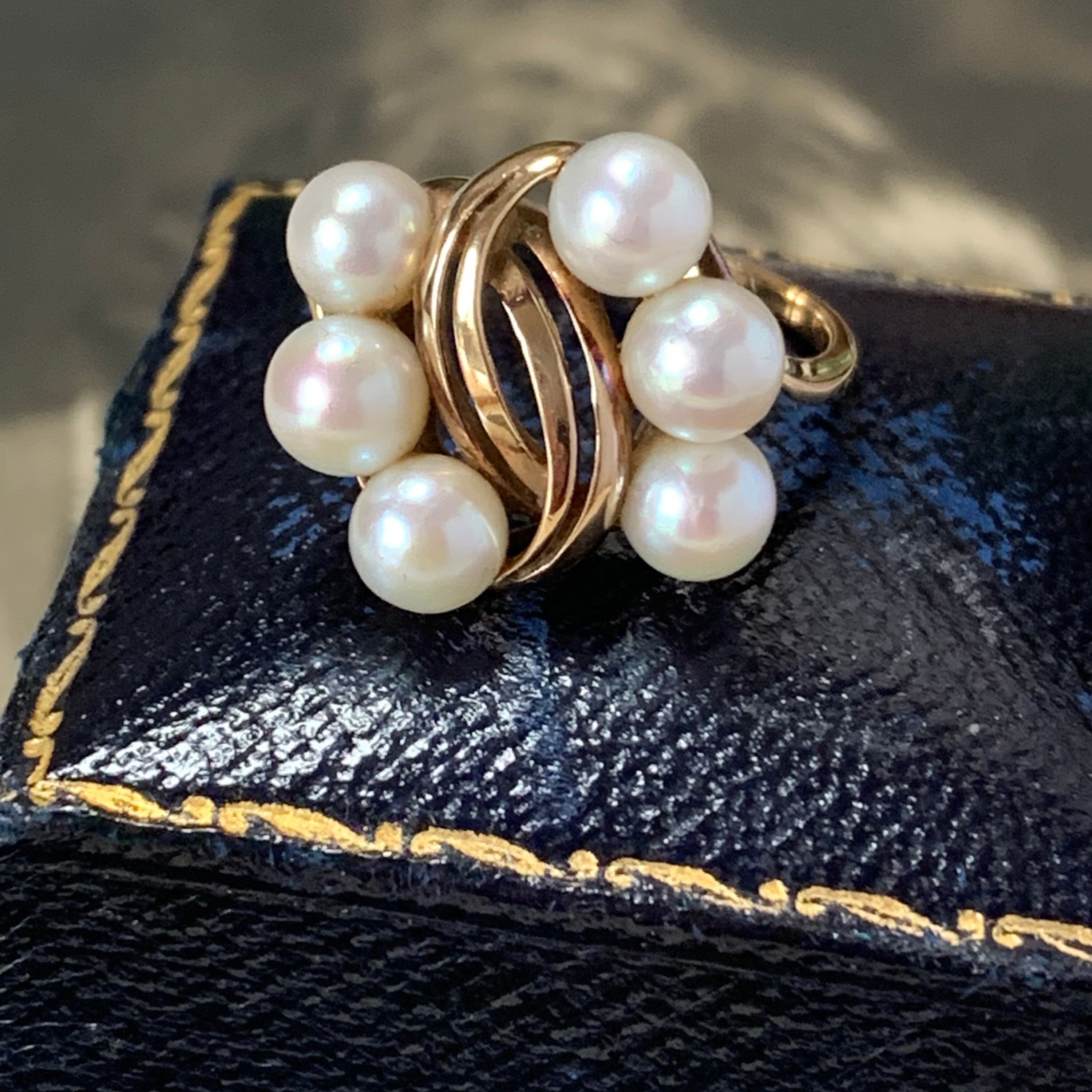 Exquisite Vintage Cultured Pearl Ring By Mikimoto Pearls, Crafted in 14K Yellow Gold. This Stunning Piece Features A Timeless Retro Design