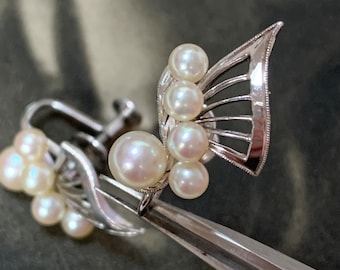 Mikimoto Earrings 4-6mm Akoya Pearls in Sterling Silver with screw back fitting