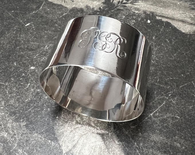 Art Deco Sterling Silver Napkin Ring Antique Hallmarked Tableware Dates 1924, 18.8 grams