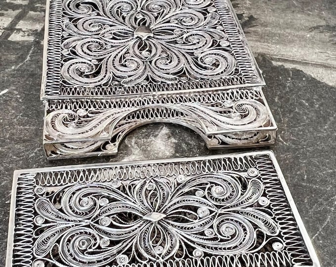 Antique Silver Filigree Card Case Circa 1800s - 1900s carte de viste case