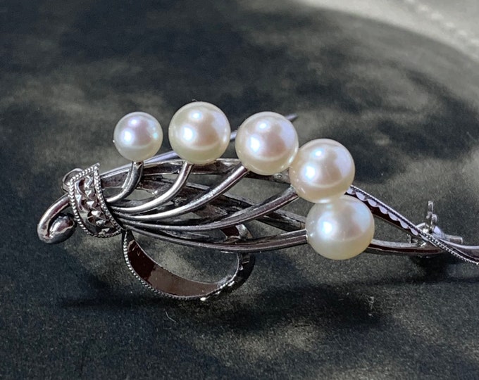 Mikimoto akoya pearl brooch | 4mm-6mm Japanese white pearls |  Solid silver floral ribbon spray design | vintage mid century piece
