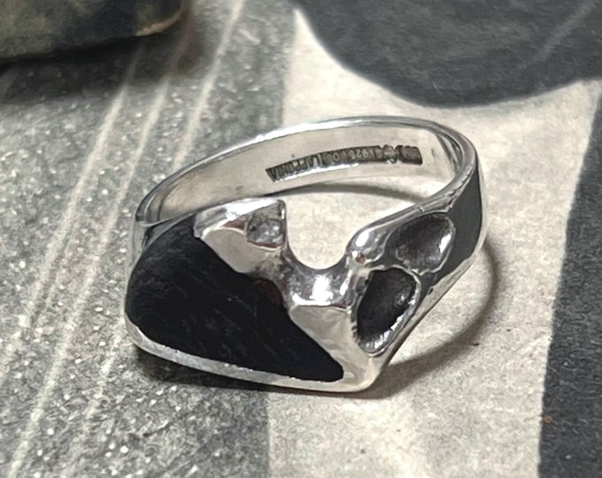 Vintage Lapponia Ring by Zoltan Popovits, 1991 Finnish Sterling Silver and Ebony, Scandinavian, Size P
