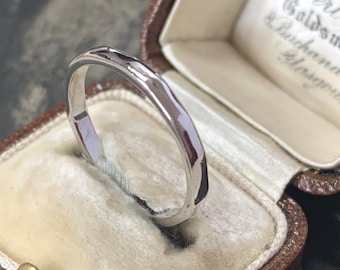 Antique Platinum Wedding Band | Platinum Stacking Ring | Diamond Effect Facet Band | UK P Vintage Wedding Ring