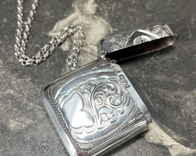 Antique Silver Vesta Pendant Locket with Butterfly Cartouche | Chester 1907 | with 20 inch silver chain | 29.7 grams