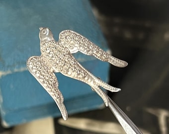 Victorian Brooch - Silver Bird in Flight Brooch - Swallow Dress Pin - Antique Box - Unique Gift - Silver Jewelry