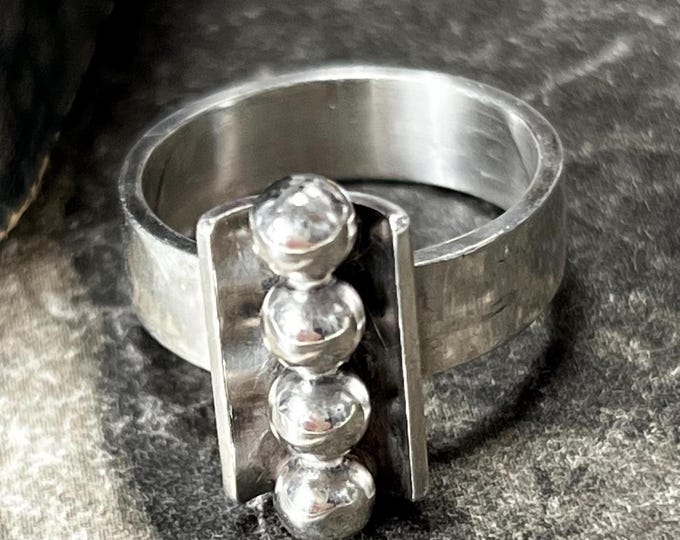 Elis Kauppi for Kupittaan Kulta Finland Modernist silver ring size M 1/2 centre UK