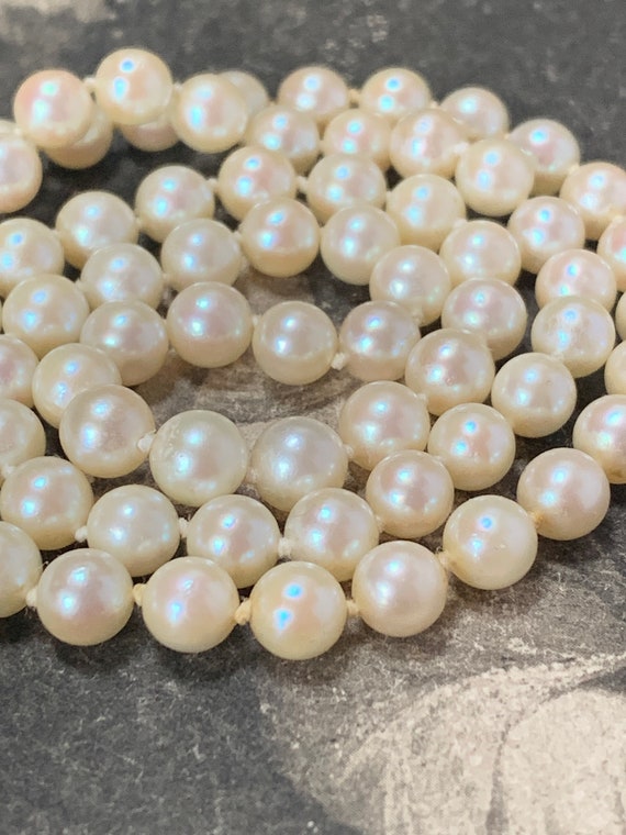 Mid century matinee pearl neckace with a beautifu… - image 5
