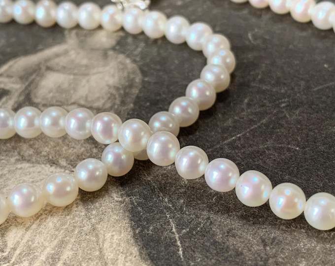 Cultured Pearl Necklace: Adjustable Sterling Silver Chain, 5mm Pearl