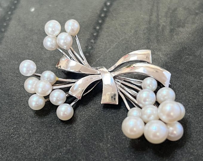 Vintage Tasaki Akoya Pearl Brooch, Japanese Silver Pearl Brooch