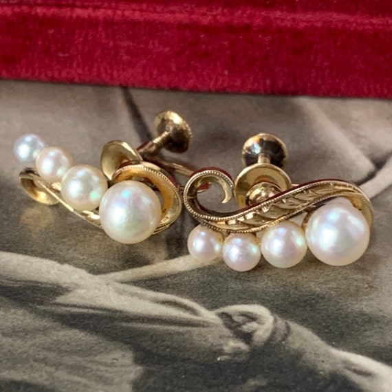 Mid century Mikimoto pearl gold earrings. Akoya g… - image 3