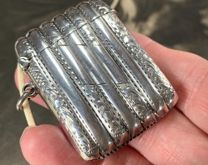 George V Era Vesta Case pendant. 1910 sterling silver locket for chain or leather strap Chester hallmarks , 28.5 grams