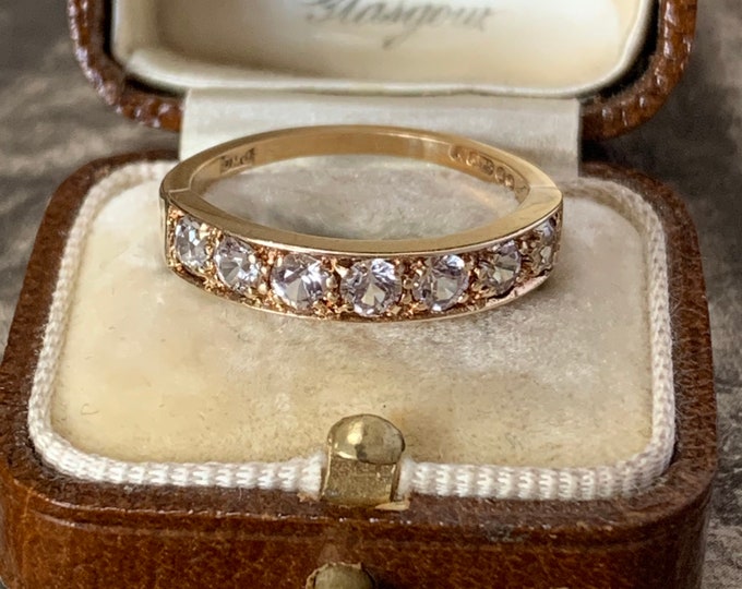 Vintage 1974 9ct gold eternity ring. . Full London Hallmark. Ring size N (UK) size 6.5 (US) Quartz gemstones 2.2 grams