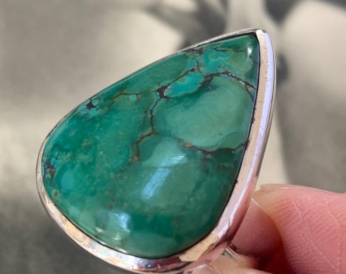Sterling Silver Ring Vintage Turquoise 1980s Gemstone statement piece, Size 9