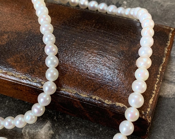 Cultured Pearl Necklace: Adjustable Sterling Silver Chain, 5mm Pearl