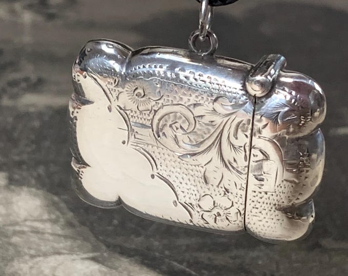 Edwardian Silver Vesta case Locket, Keepsake Pendant for chain or strap necklace. 1908 Hallmark  Ornately Engraved 19 grams sterling silver