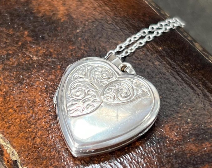 Vintage Engraved Silver Heart Locket Necklace | Sterling Silver Chain, Photo Keepsake