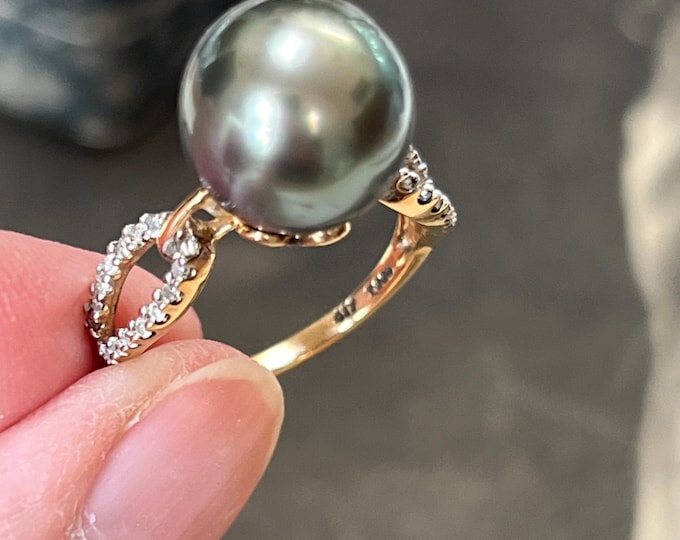 Vintage 9ct Gold Grey Pearl Diamond Ring, UK Size N 1/2