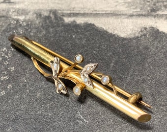 Art deco 12ct Yellow gold pearl brooch. Made for Liberty by Murrle Bennett & Co. A truly beautiful floral design