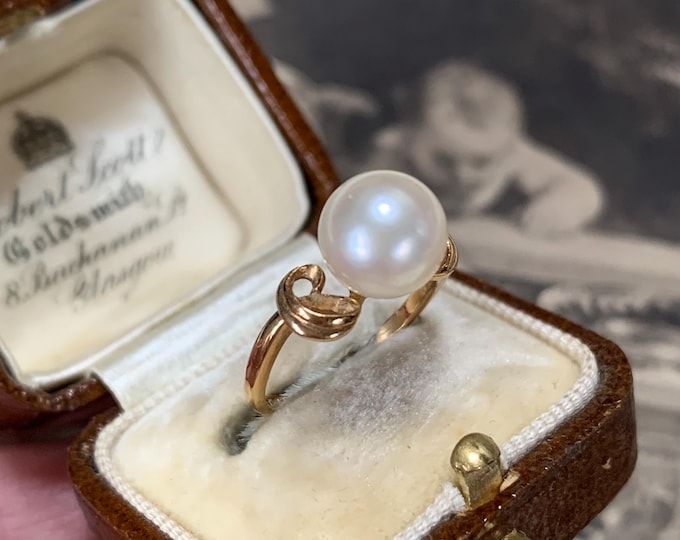 Vintage Mikimoto 8mm AAA Akoya Pearl Ring: 14ct Gold, Size G (UK) / 3 3/8 (US)