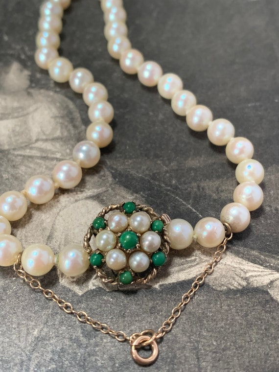 Mid century matinee pearl neckace with a beautifu… - image 6