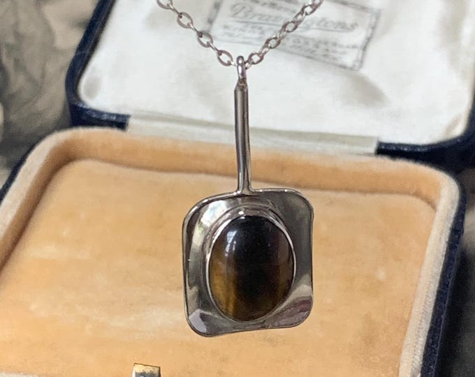 Modernist Silver Tigers Eye Pendant and Chain in English Hallmarked Silver Retro 1970s Jewellery